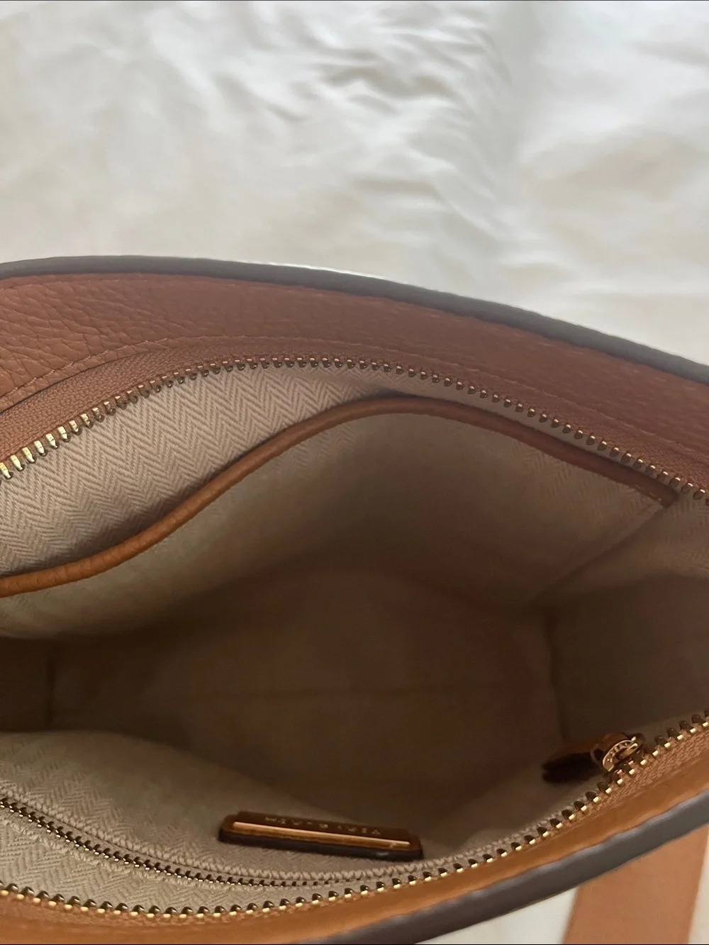 Tory Burch Classic Leather Crossbody Bag - Tan